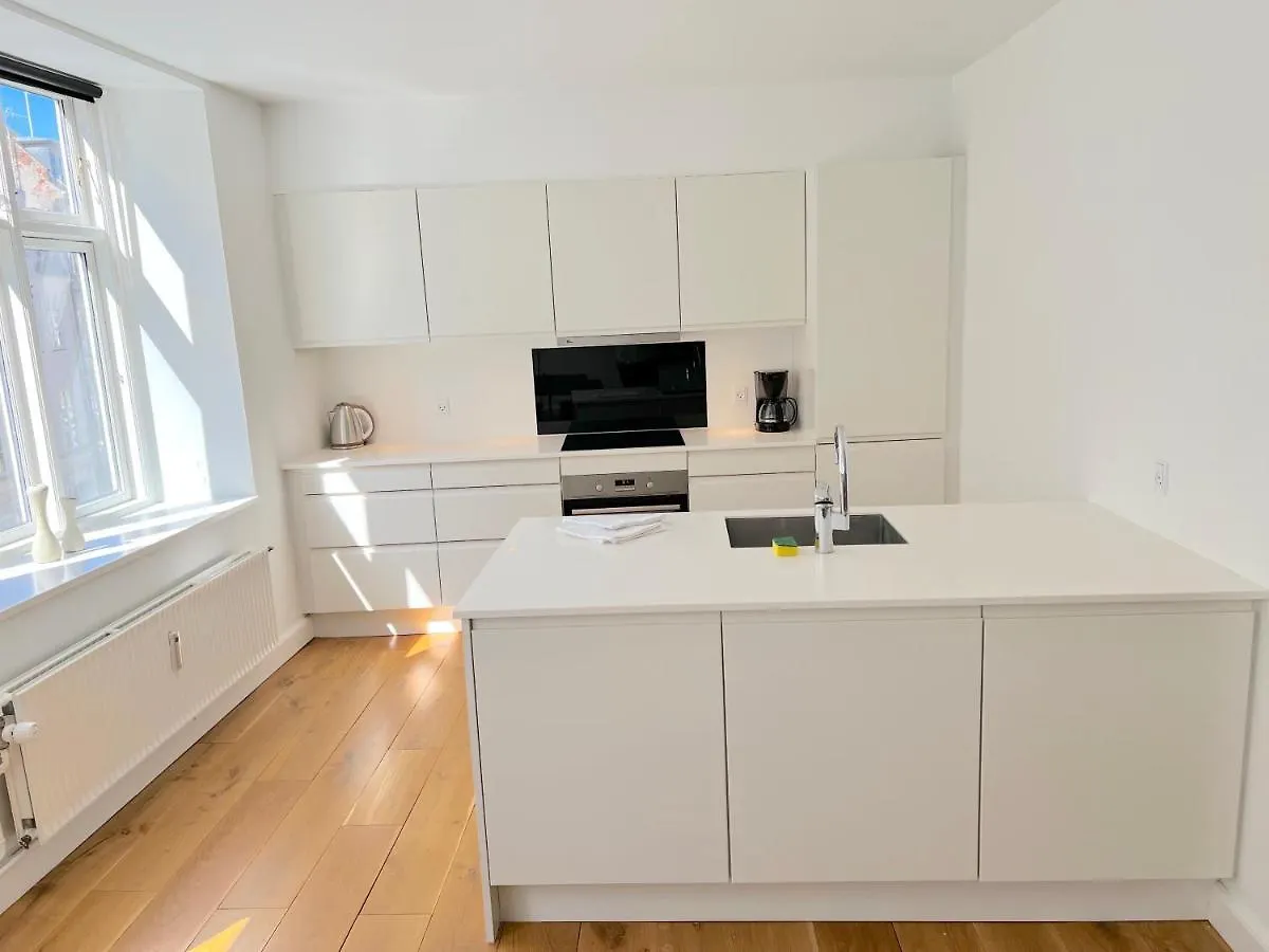 Perfect 3 Bedroom Apartment In The Heart Of Cph Copenhagen
